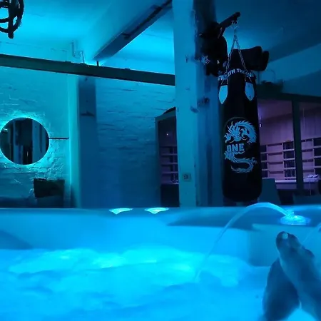 公寓 Industrial Loft Im Ehemaligen Umspannwerk Schaltzentrale *