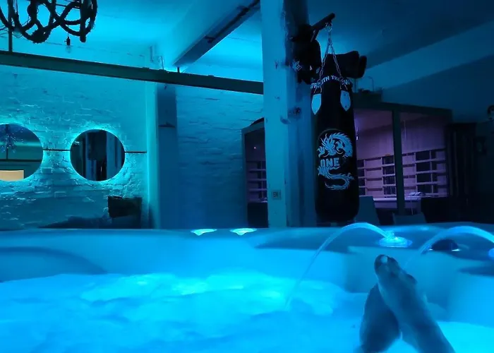 Apartment Industrial Loft Im Ehemaligen Umspannwerk Schaltzentrale *